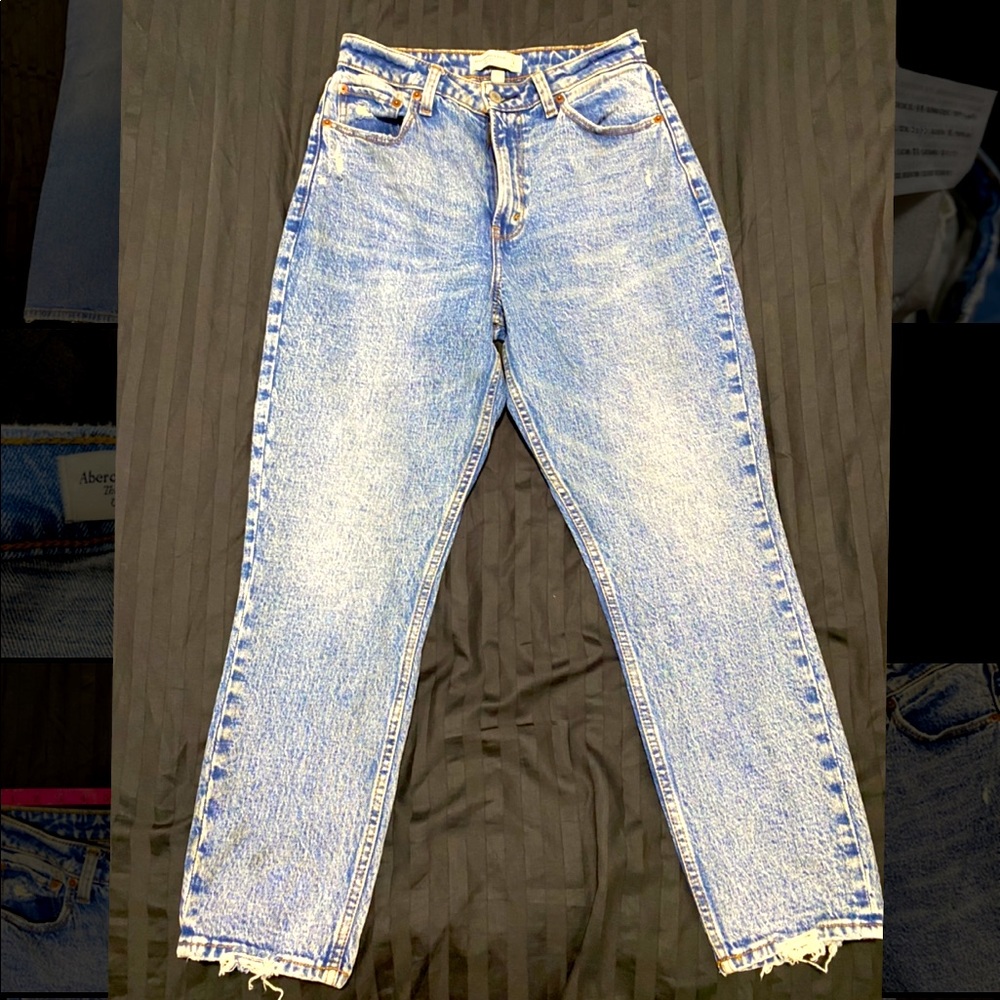 Abercrombie The Mom High Rise Curve Love Jeans